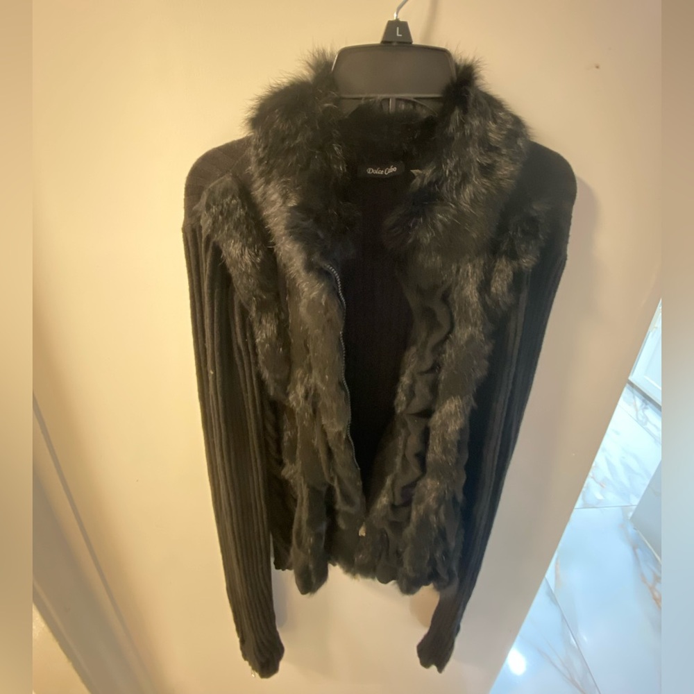 Faux Fur Vest in Black - Picture 4 of 10